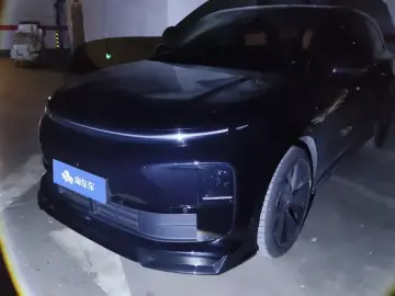 2024 Li Auto (Lixiang) L6 с пробегом 68 000 км