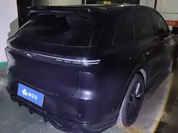 2024 Li Auto (Lixiang) L6 с пробегом 68 000 км