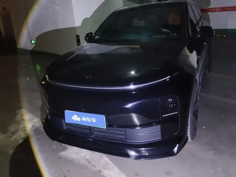 2024 Li Auto (Lixiang) L6 с пробегом 68 000 км