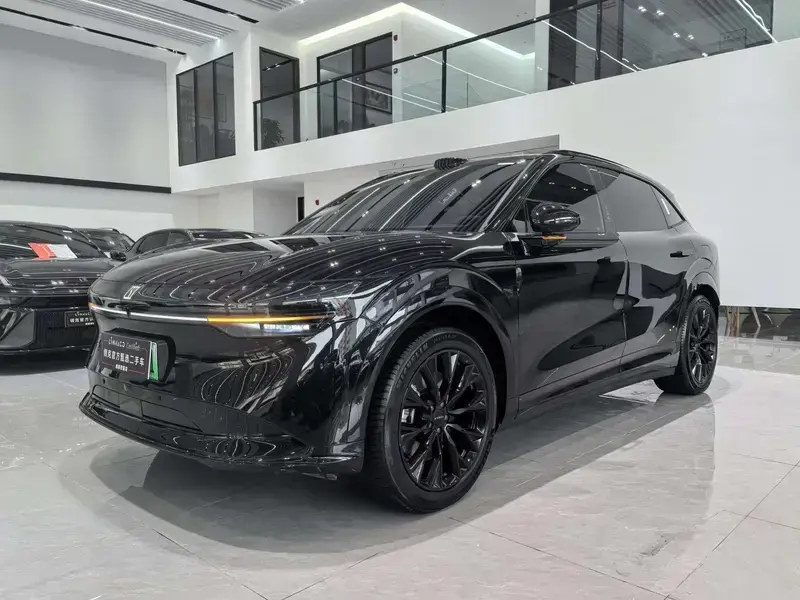 2025 Zeekr 7X с пробегом 45 000 км