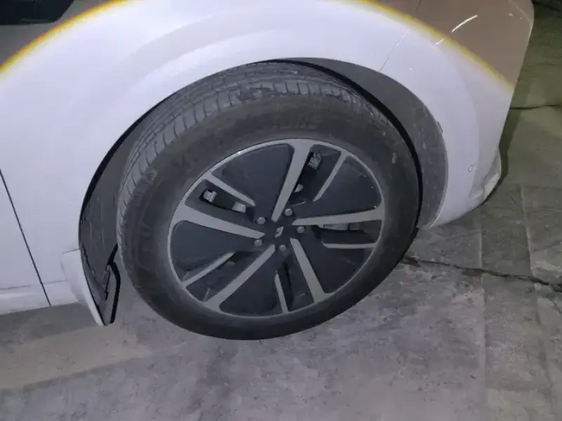 2024 Li Auto (Lixiang) L6 с пробегом 41 000 км