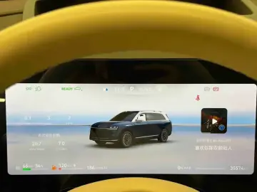 2024 Aito M9 с пробегом 35 500 км