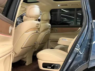 2024 Aito M9 с пробегом 35 500 км