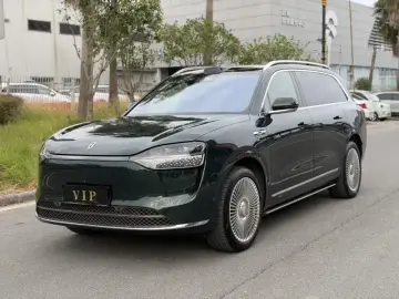 2024 Aito M9 с пробегом 56 000 км