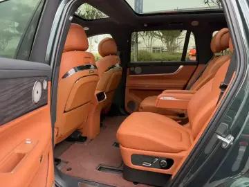 2024 Aito M9 с пробегом 56 000 км