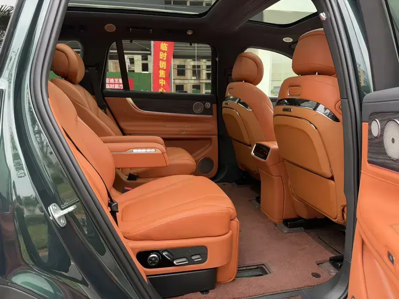 2024 Aito M9 с пробегом 56 000 км