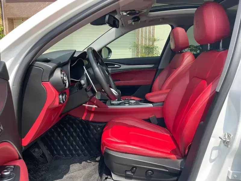 2020 Alfa Romeo Stelvio с пробегом 130 000 км