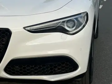 2020 Alfa Romeo Stelvio с пробегом 61 000 км