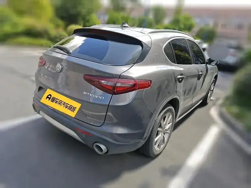 2021 Alfa Romeo Stelvio с пробегом 55 600 км