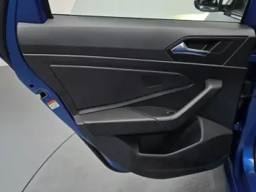 2023 Volkswagen Jetta с пробегом 20 568 км
