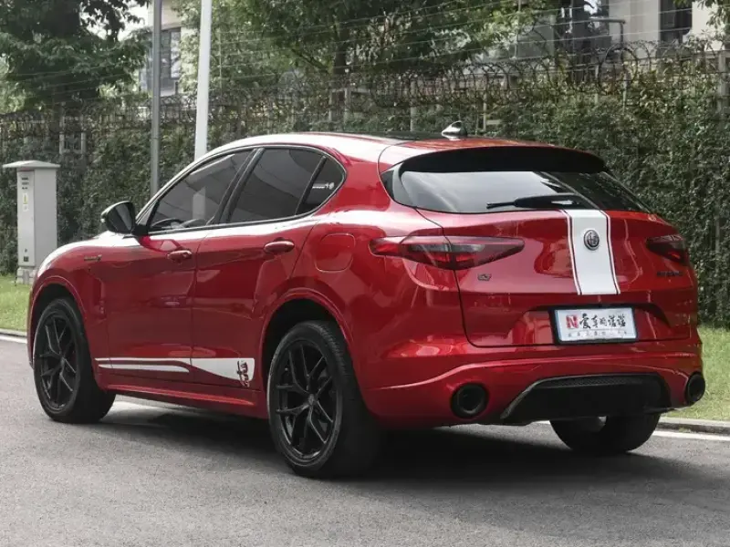2021 Alfa Romeo Stelvio с пробегом 31 800 км