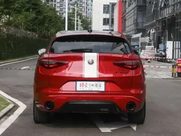 2021 Alfa Romeo Stelvio с пробегом 31 800 км