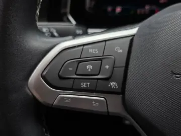 2023 Volkswagen Jetta с пробегом 26 206 км