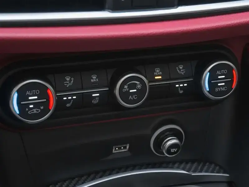 2021 Alfa Romeo Stelvio с пробегом 31 800 км