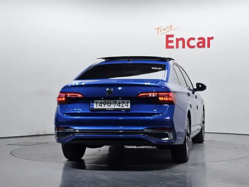 2022 Volkswagen Jetta с пробегом 51 306 км