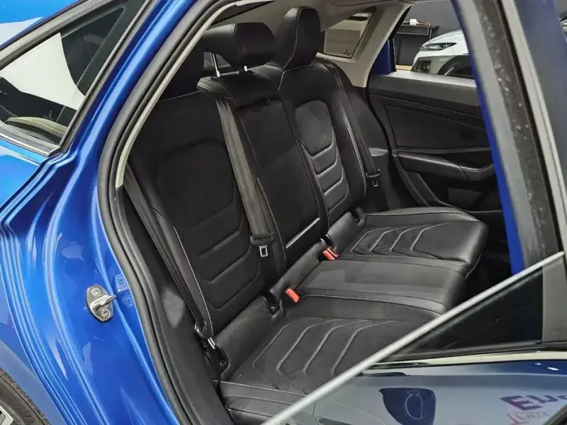 2022 Volkswagen Jetta с пробегом 51 306 км