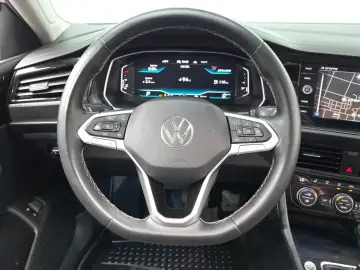 2022 Volkswagen Jetta с пробегом 168 429 км