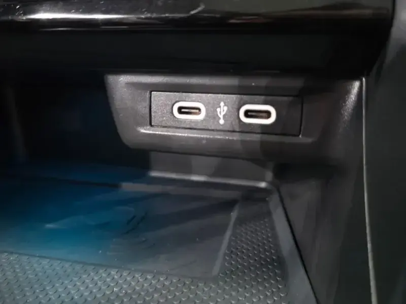 2023 Volkswagen Jetta с пробегом 15 538 км