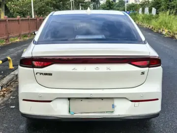 2020 Aion S с пробегом 368 000 км