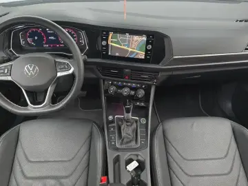 2024 Volkswagen Jetta с пробегом 5 944 км
