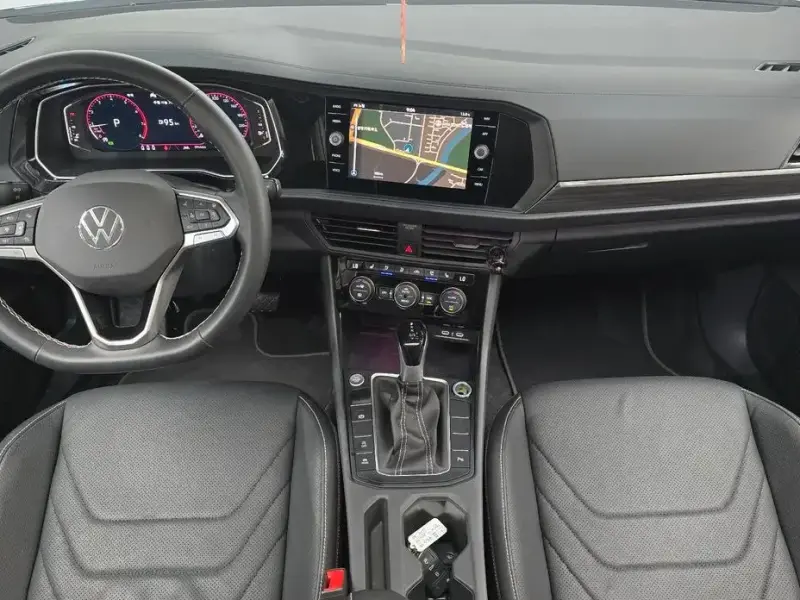 2024 Volkswagen Jetta с пробегом 5 944 км