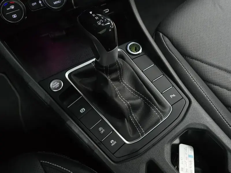 2024 Volkswagen Jetta с пробегом 5 944 км