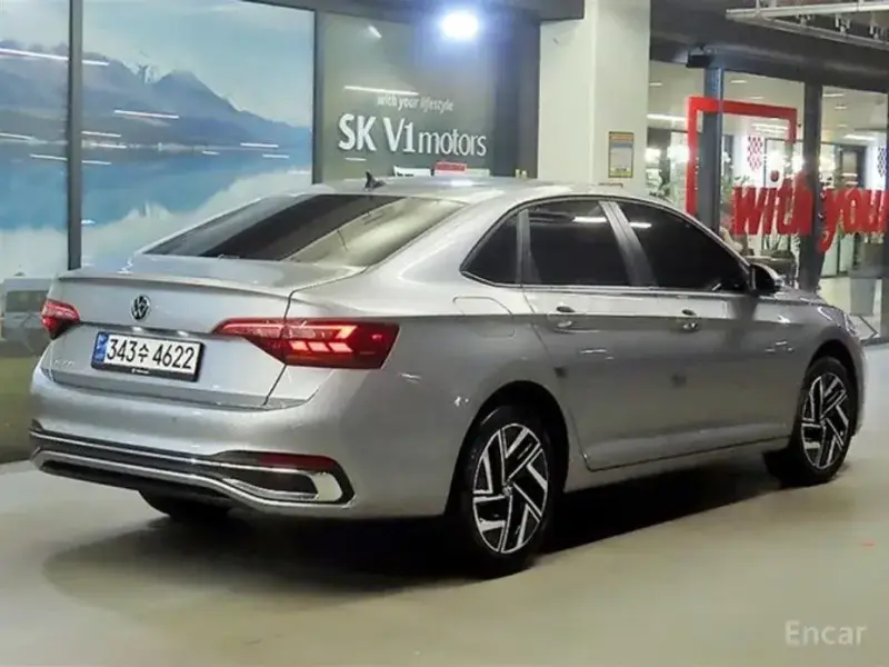 2024 Volkswagen Jetta с пробегом 9 369 км