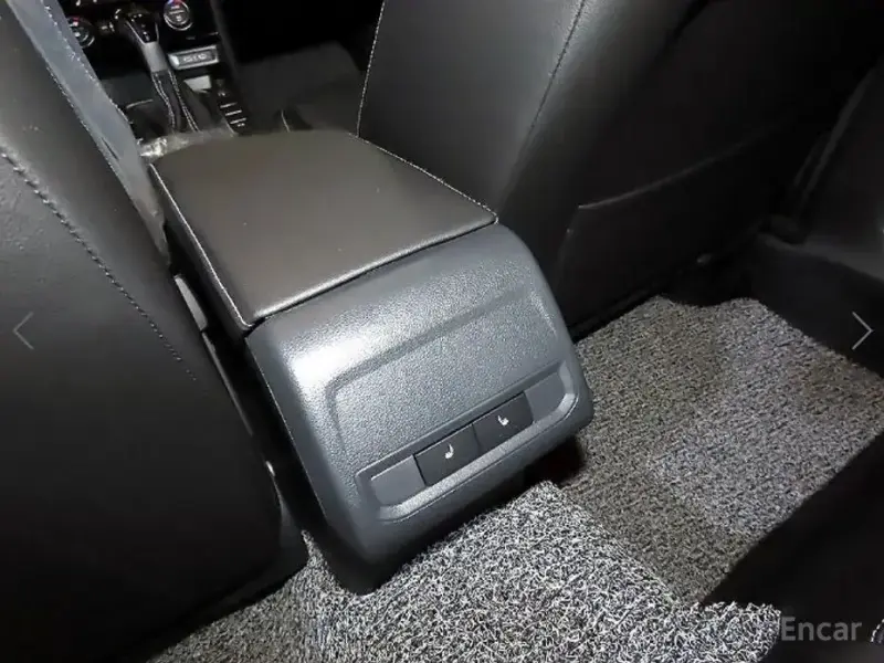 2024 Volkswagen Jetta с пробегом 9 369 км