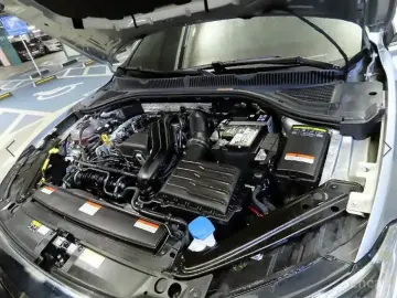 2024 Volkswagen Jetta с пробегом 9 369 км