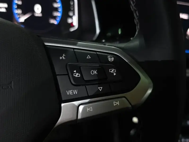 2024 Volkswagen Jetta с пробегом 28 233 км