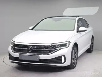 2024 Volkswagen Jetta с пробегом 26 226 км