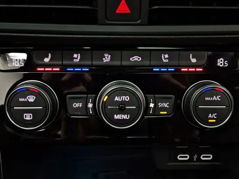 2023 Volkswagen Jetta с пробегом 29 381 км