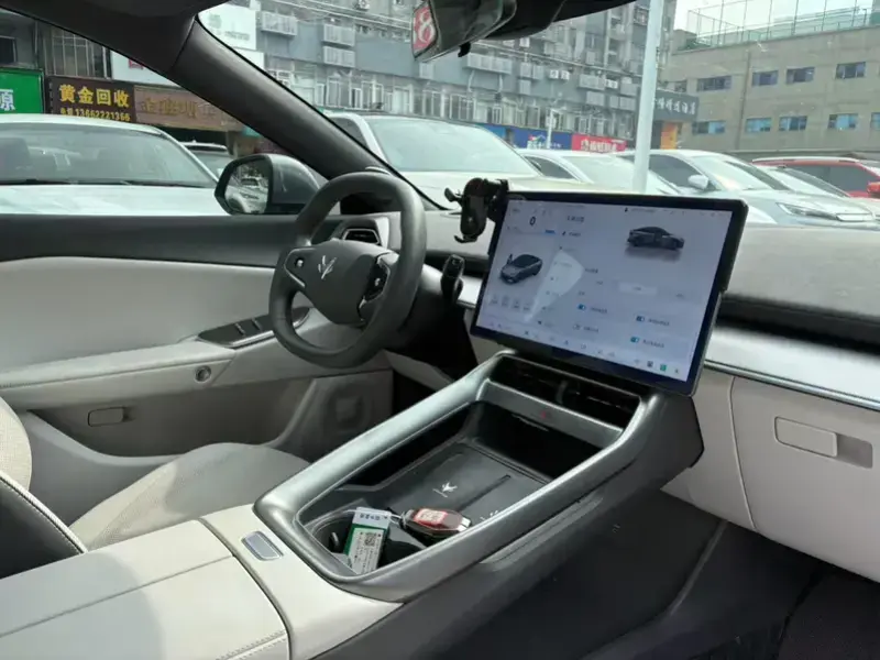 2025 Arcfox Alpha S5 с пробегом 123 000 км