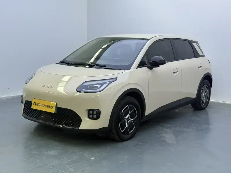 2025 Aion UT с пробегом 13 800 км