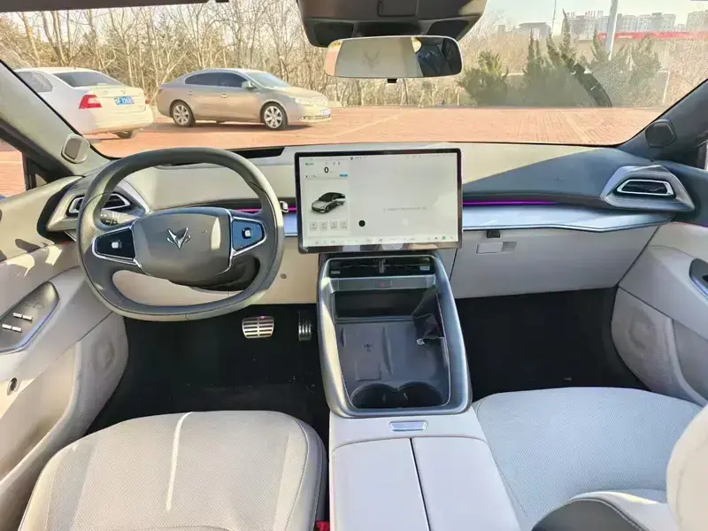 2025 Arcfox Alpha S5 с пробегом 20 000 км