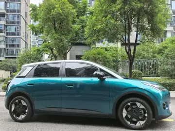2025 Aion UT с пробегом 18 000 км