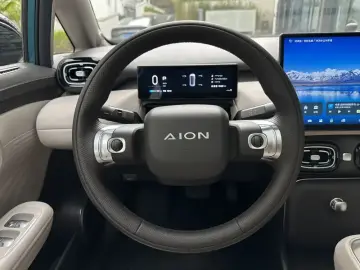 2025 Aion UT с пробегом 10 000 км