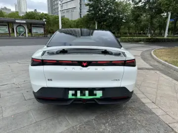 2025 Arcfox Alpha S5 с пробегом 7 000 км