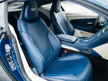 2019 Aston Martin DB11 с пробегом 22 000 км