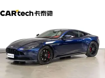 Aston Martin DB11