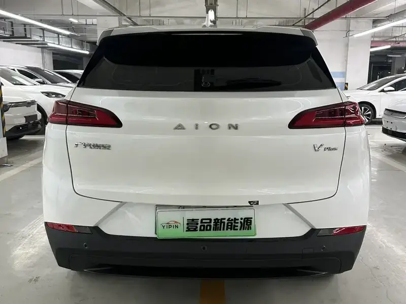 2023 Aion V с пробегом 105 000 км