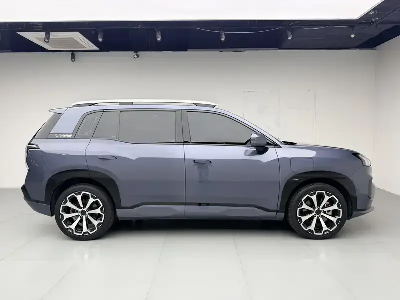 2024 Aion V с пробегом 48 100 км