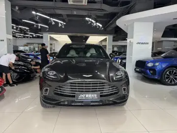 2024 Aston Martin DBX с пробегом 26 000 км
