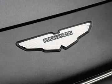 2024 Aston Martin DBX с пробегом 600 км
