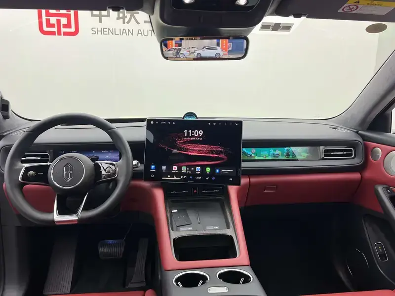 2026 Aito M6 с пробегом 7 300 км