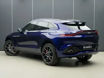 2023 Aston Martin DBX с пробегом 57 000 км