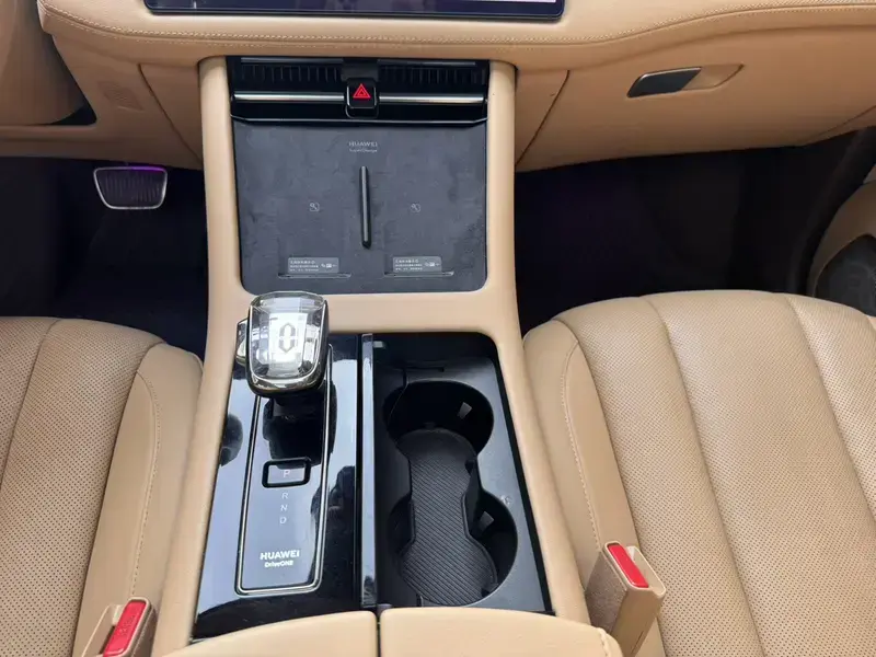 2024 Aito M7 с пробегом 104 000 км