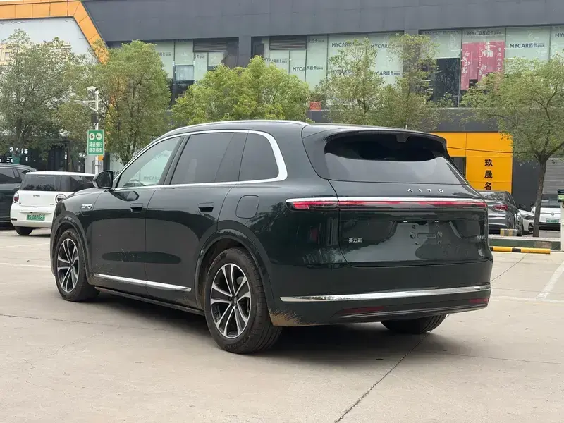 2026 Aito M7 с пробегом 6 500 км