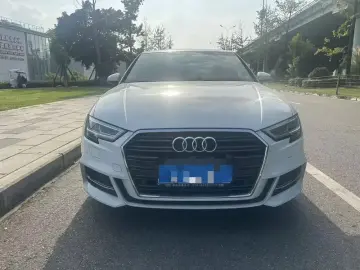 2019 Audi A3 с пробегом 56 000 км