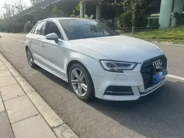 2019 Audi A3 с пробегом 56 000 км
